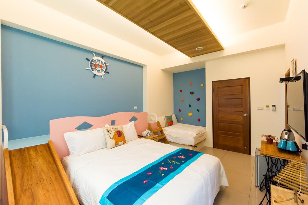 Fruit B&B Jiaoxi Exterior photo